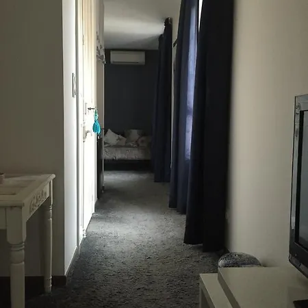 Au Lavoir Отель типа 