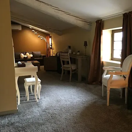Bed & Breakfast Au Lavoir 4*