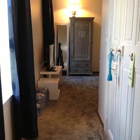 Au Lavoir Bed & Breakfast Colombiers (Herault)