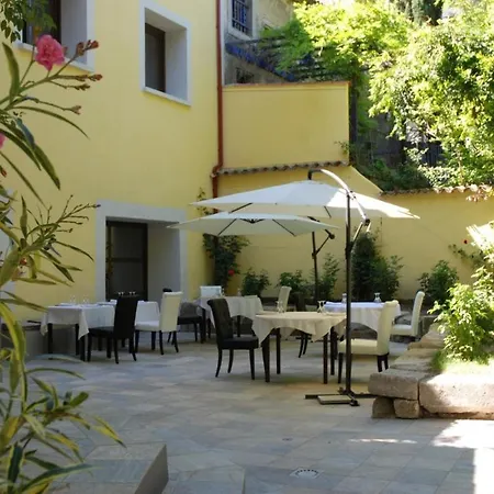 Au Lavoir 4*
