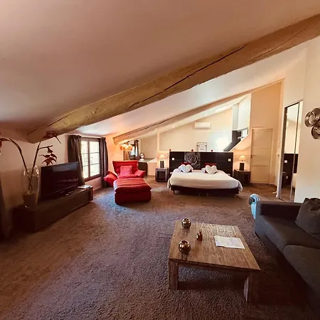 Bed & Breakfast Au Lavoir 4*