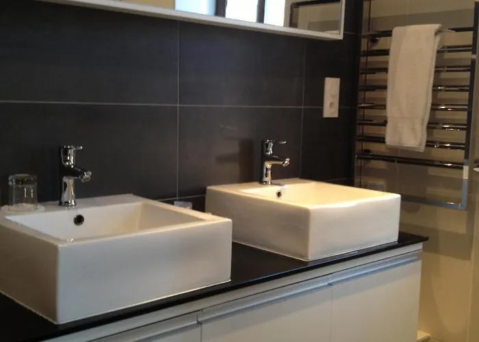 Bed & Breakfast Au Lavoir 4*