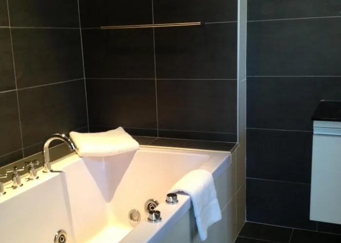 Au Lavoir 4*